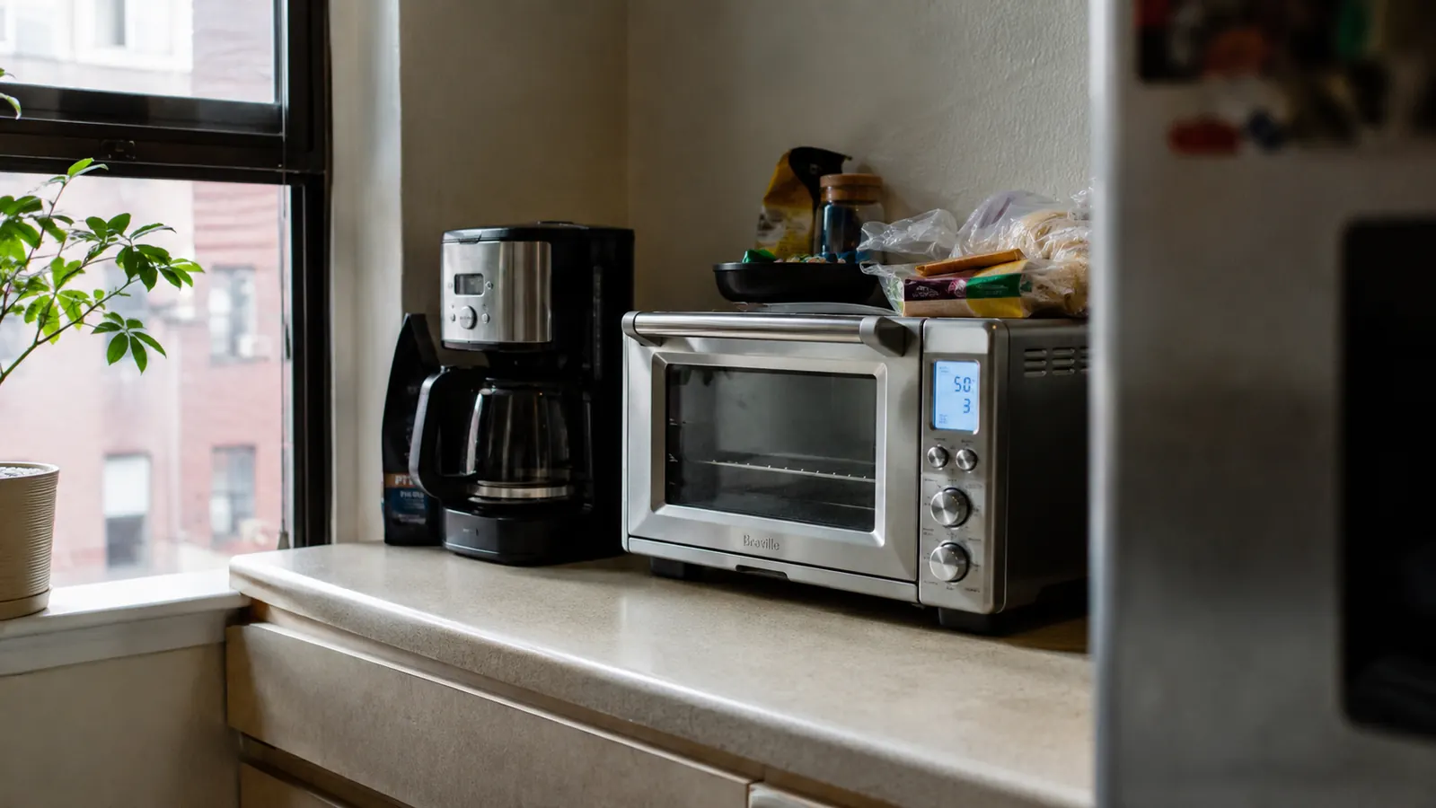 Breville BOV450XL Honest Review: A Premium Toaster Oven That Actually Earns Its Price Tag